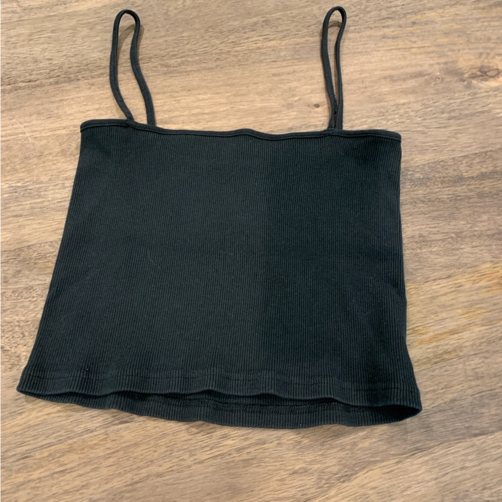 Brandy Melville Straight Across Neckline Tank Top